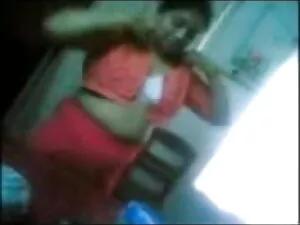 बालों वाली गुलाबी दर ...