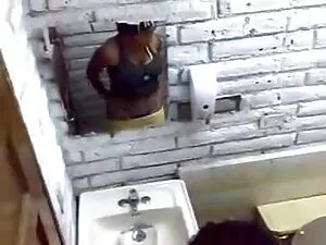 सेक्सी पेशाब सेक्स व ...