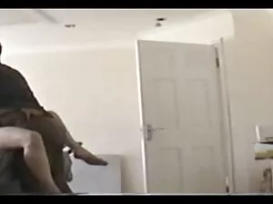 मेरे गीकी पड़ोसी जबक ...