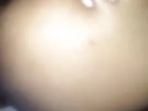 गर्म माइली संभोग सुख ...