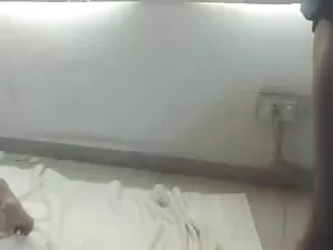 बड़े चूची उसे ब्लू फ ...