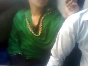 एक ब्लू फिल्म सेक्सी ...