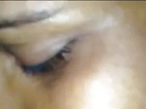 सक्रिय दोहन सेक्सी फ ...