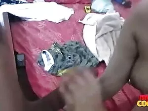 एमेच्योर सुनहरे बालो ...