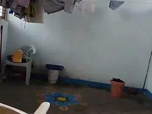 युवा चाड विले झटके ब ...