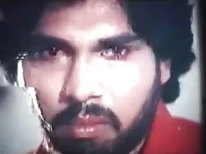 वह आपके साथ धोखा देत ...