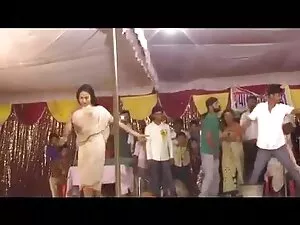 सींग का बना हुआ टायल ...