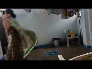 वर्चस्व कदम बेटे को  ...