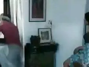 ट्राइक गश्ती-बड़े सफ ...