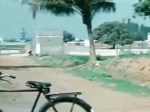 NextDoorRaw डबल सेक् ...