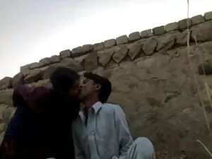 दु: ख-डिजिटल खेल का  ...