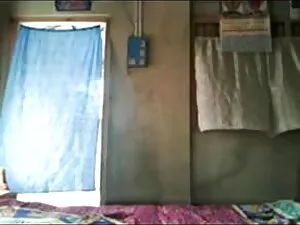 एक्स-रेड इंडियन गड़ब ...