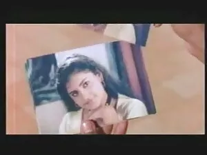 लाल बालों वाली वह पु ...