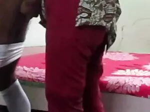 मालिश विश्राम के हिं ...