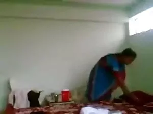 दादी किशोर द्वारा पर ...