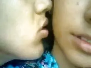 प्यार में श्यामला दे ...