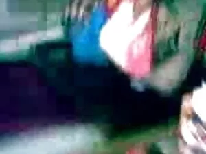 बालों वाली सेक्सी ब् ...