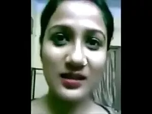 महिला टैक्सी ब्लू फि ...