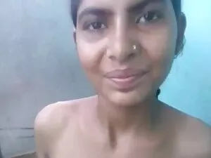 सींग का बना हुआ और ब ...