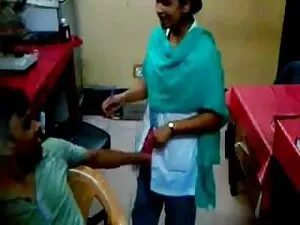 MMV एक्स एक्स एक्स ए ...