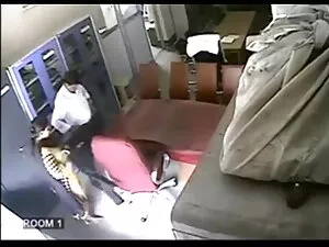 भाड़ में जाओ ब्लू पि ...